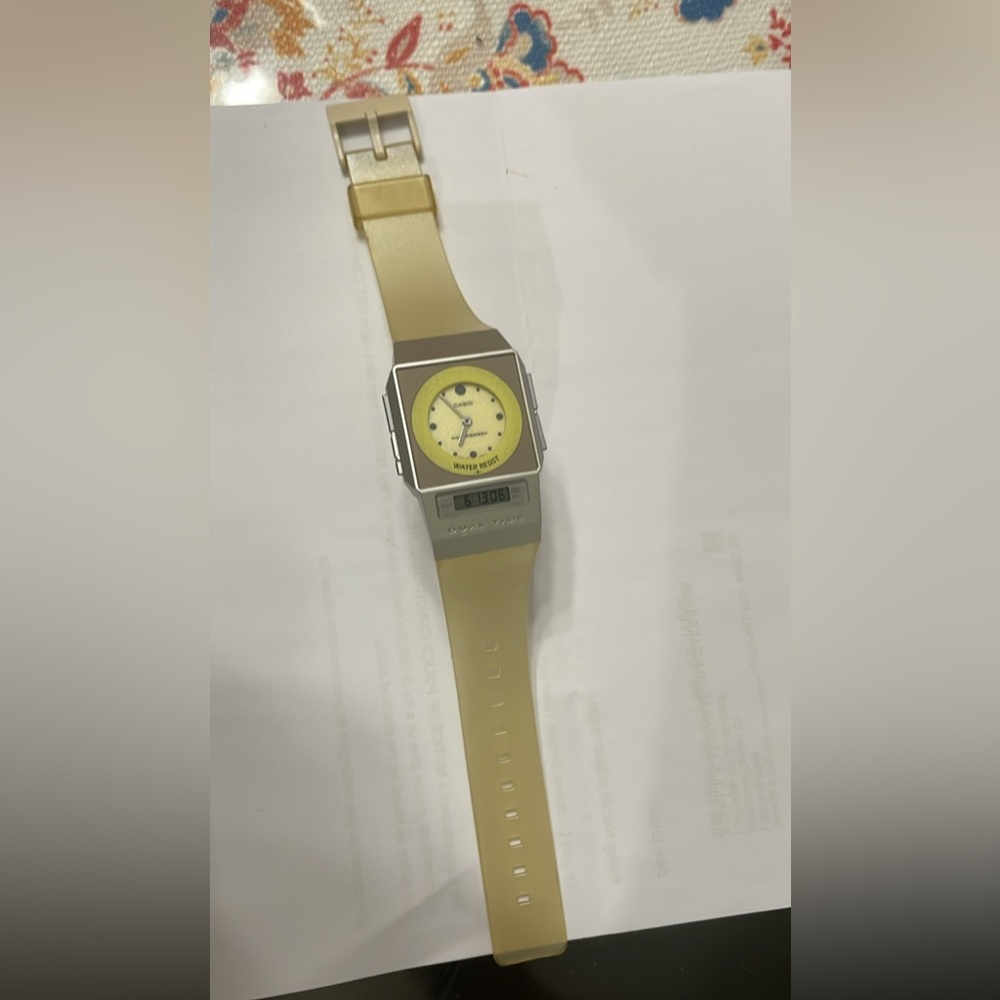 2000’s Yellow Casio Watch 2321 FS-01